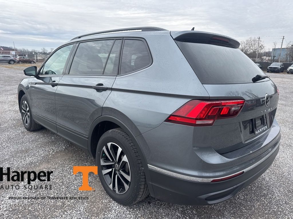 2023 Volkswagen Tiguan S photo 3