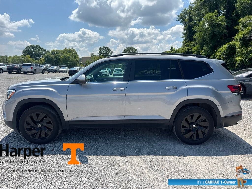 Used 2024 Volkswagen Atlas 2.0T SE w/Technology SUV