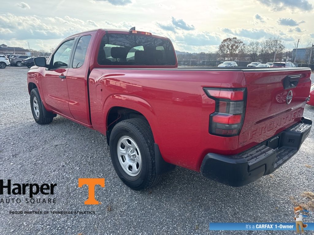 2022 Nissan Frontier S photo 3