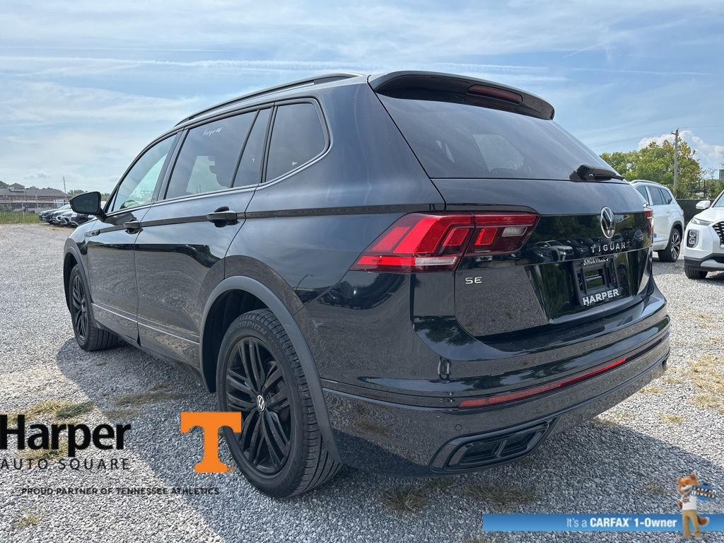 2022 Volkswagen Tiguan SE R-Line Black photo 3