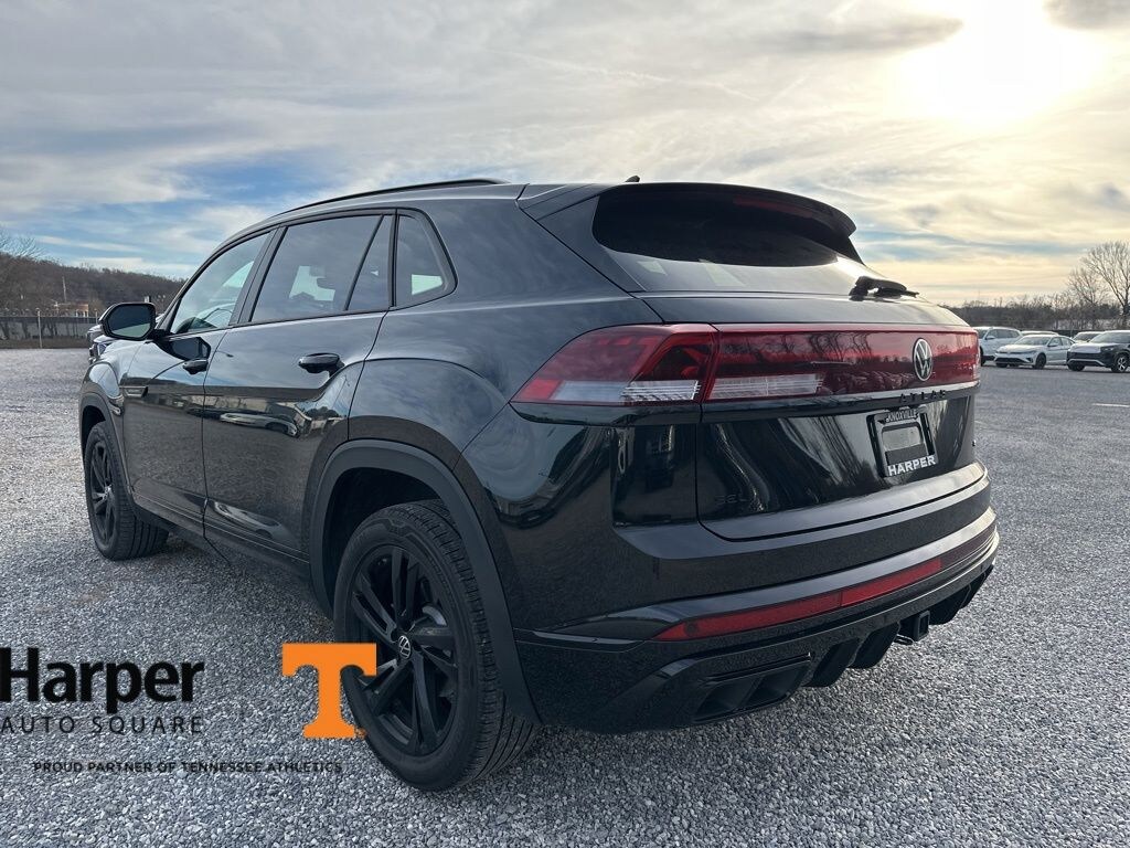 Used 2025 Volkswagen Atlas Cross Sport 2.0T SEL R-Line Black SUV