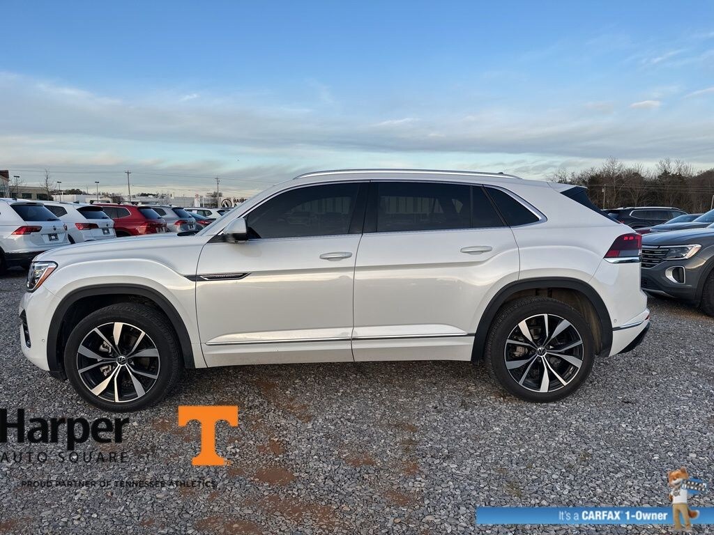 Used 2025 Volkswagen Atlas Cross Sport 2.0T SEL Premium R-Line SUV