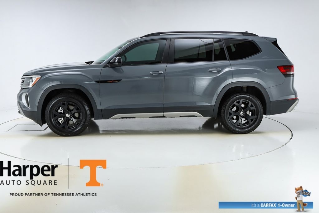 Used 2024 Volkswagen Atlas 2.0T Peak Edition SE w/Technology SUV