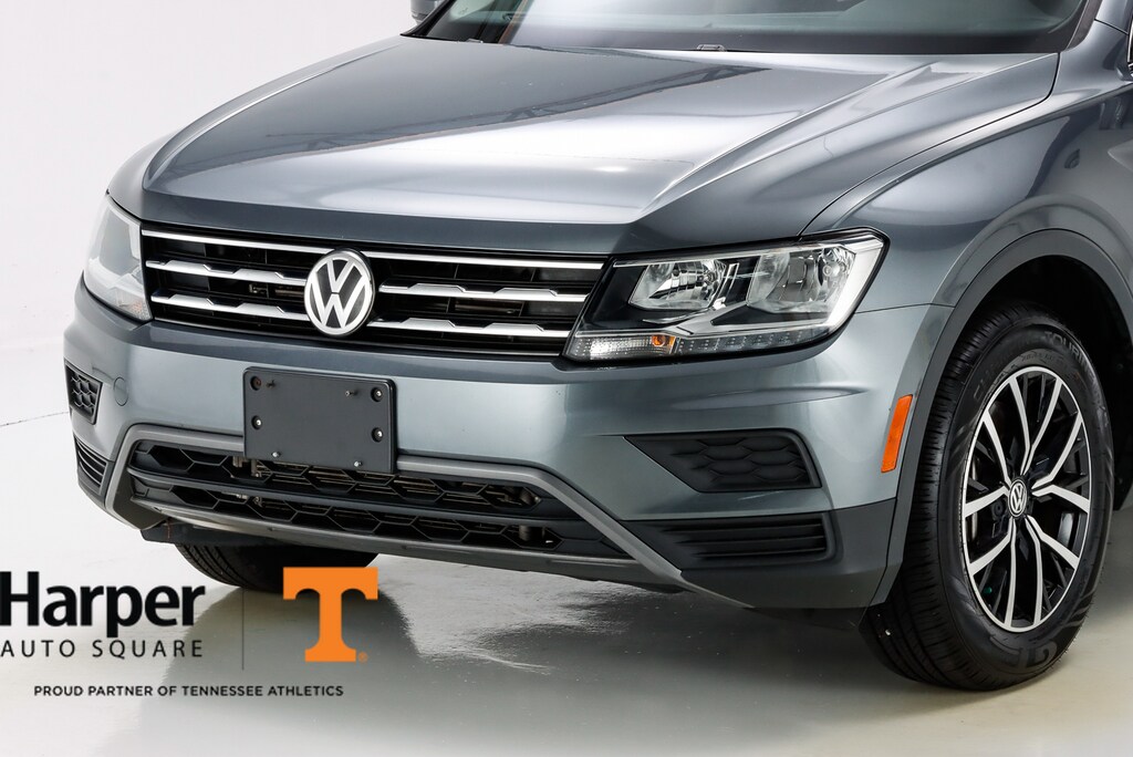 Used 2021 Volkswagen Tiguan SE with VIN 3VV2B7AX1MM094269 for sale in Knoxville, TN