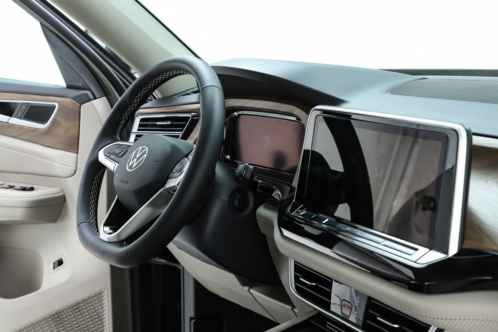 2026 Volkswagen Atlas SE w/Tech - Photo 35