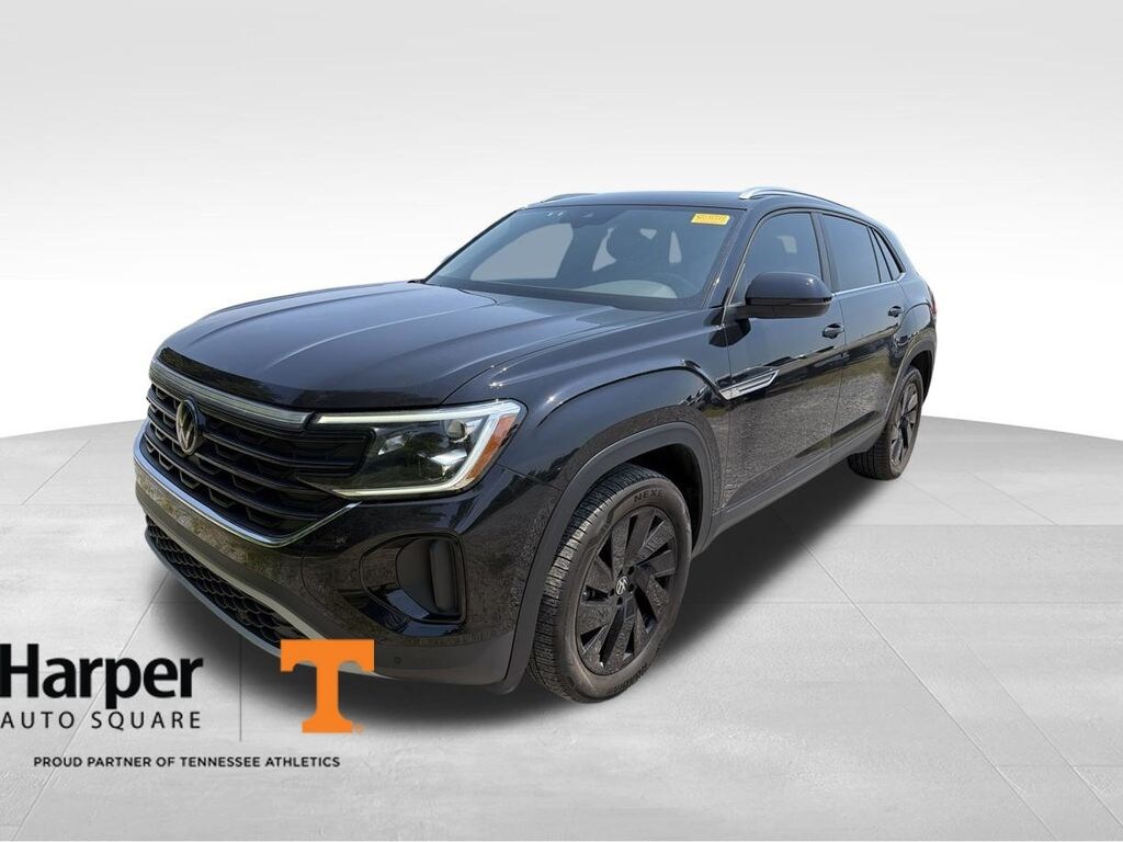 Used 2024 Volkswagen Atlas Cross Sport 2.0T SE w/Technology SUV