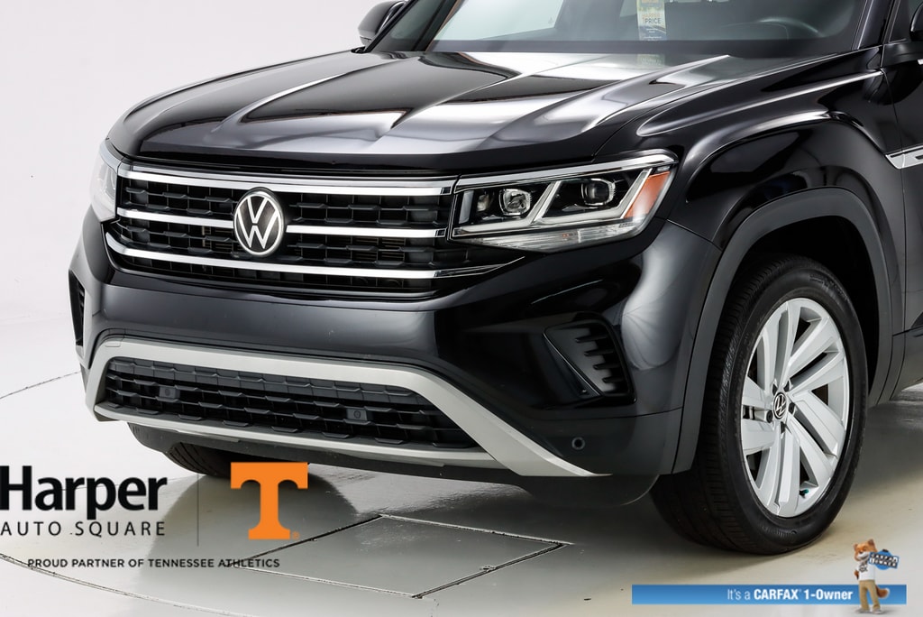 Used 2022 Volkswagen Atlas Cross Sport SE w/Tech with VIN 1V2WE2CA6NC204091 for sale in Knoxville, TN