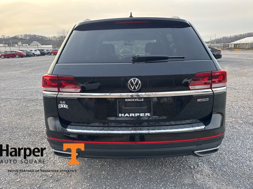 Used 2022 Volkswagen Atlas 2.0T SE w/Technology SUV