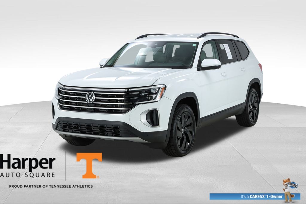 2024 Volkswagen Atlas SE w/Tech