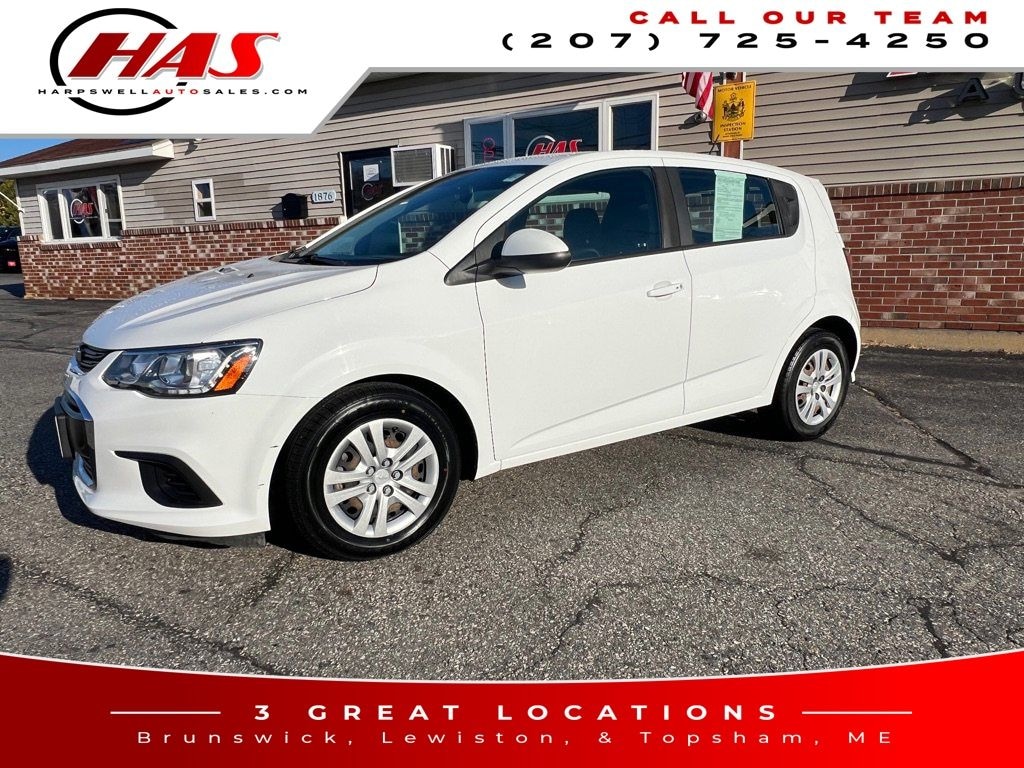 Used 2020 Chevrolet Sonic LT w/1FL Hatchback