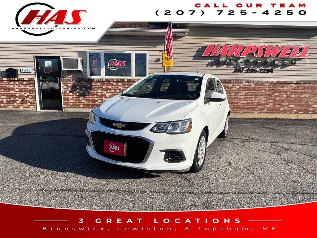 Used 2020 Chevrolet Sonic LT w/1FL Hatchback