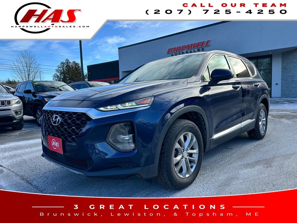 2019 Hyundai Santa Fe SE's photo