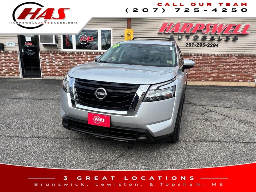 Used 2022 Nissan Pathfinder SV SUV