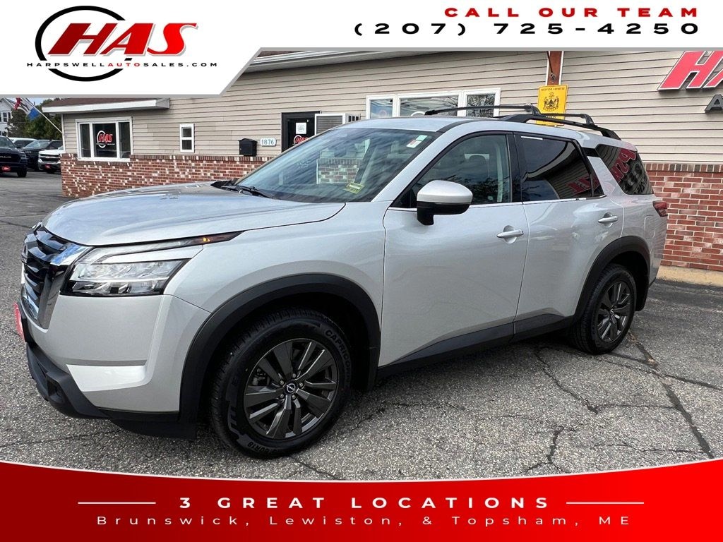 Used 2022 Nissan Pathfinder SV SUV