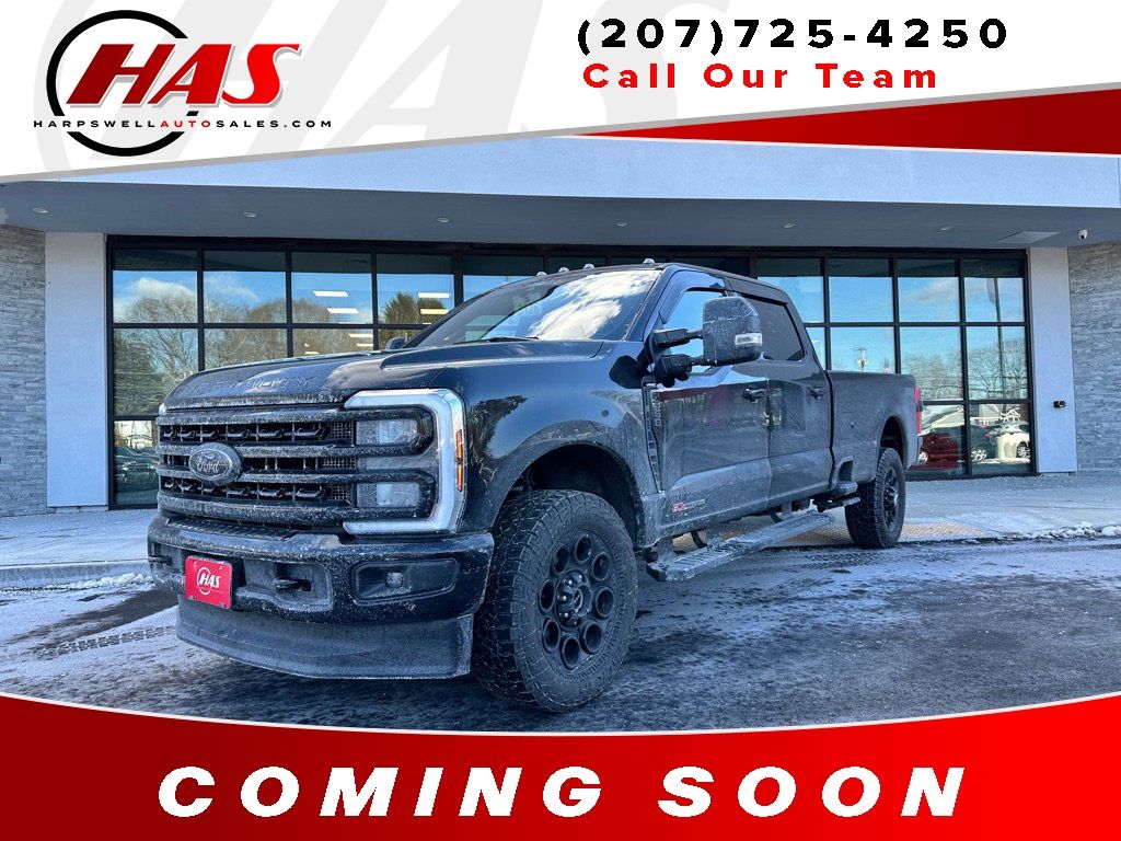 2024 Ford F-350 Super Duty Lariat's photo