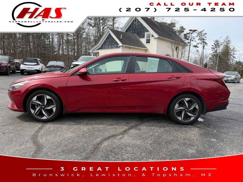 Used 2023 Hyundai Elantra SEL Sedan