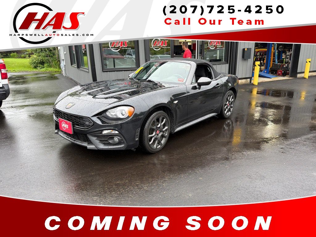 2017 FIAT 124 Spider 1.4 Abarth's photo