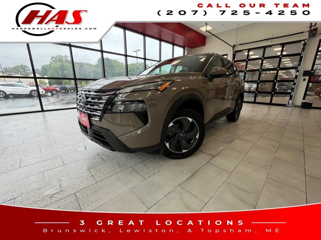 Used 2024 Nissan Rogue SV SUV