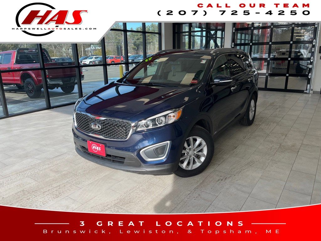 2017 Kia Sorento LX
