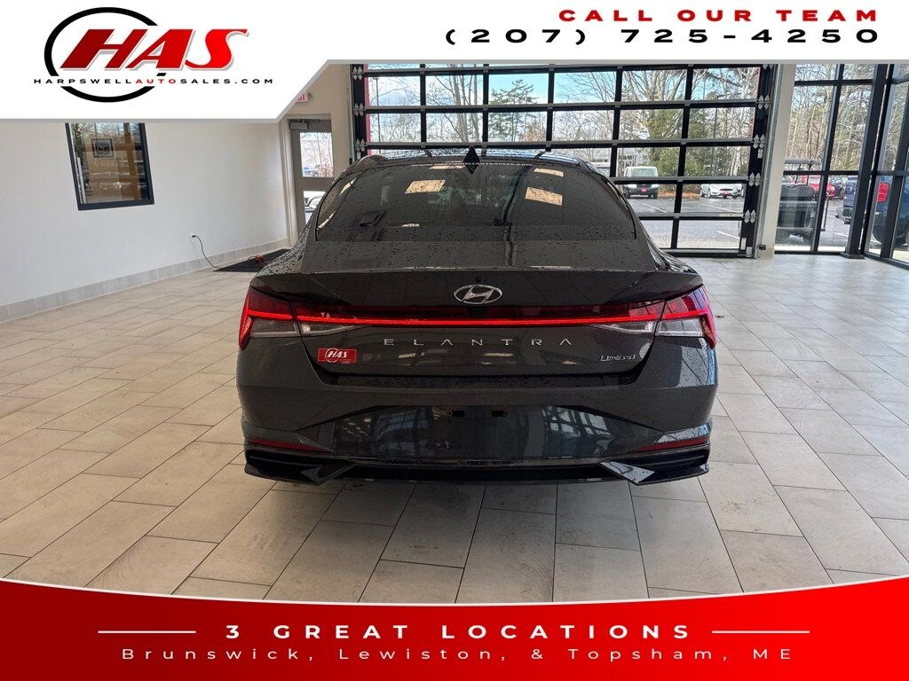 Used 2023 Hyundai Elantra Limited Sedan