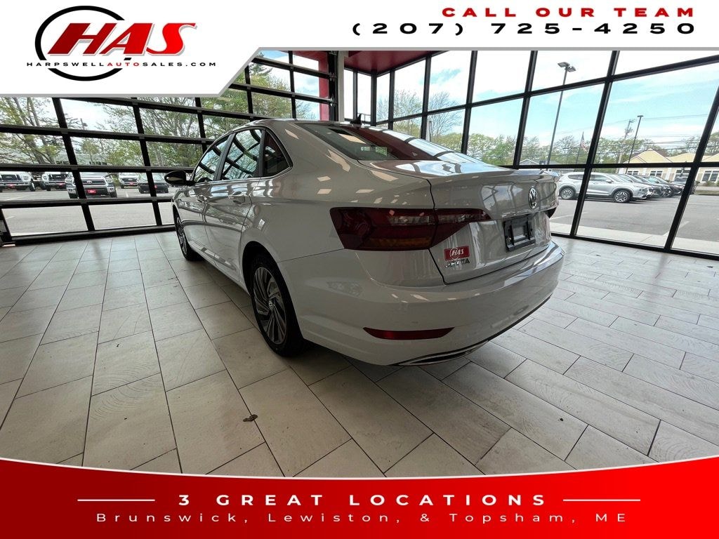 Used 2019 Volkswagen Jetta SEL Premium Sedan
