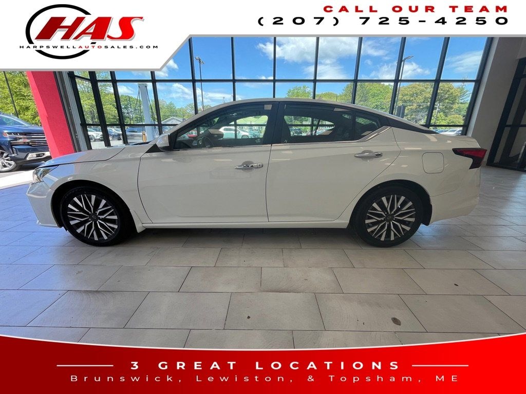 Used 2023 Nissan Altima 2.5 SV Sedan