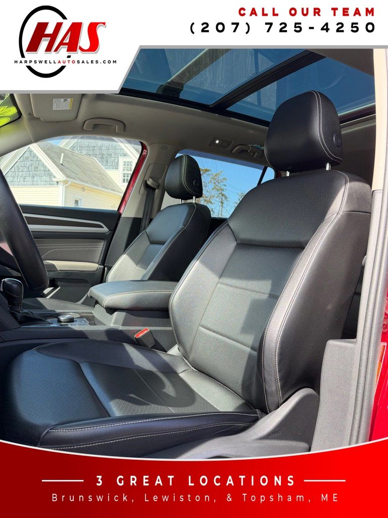 2022 Volkswagen Atlas SE w/Tech - Photo 10