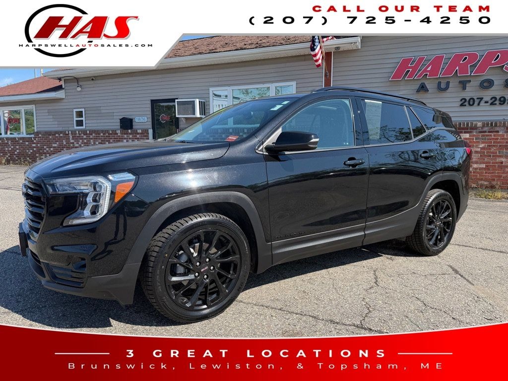 Used 2024 GMC Terrain SLT SUV