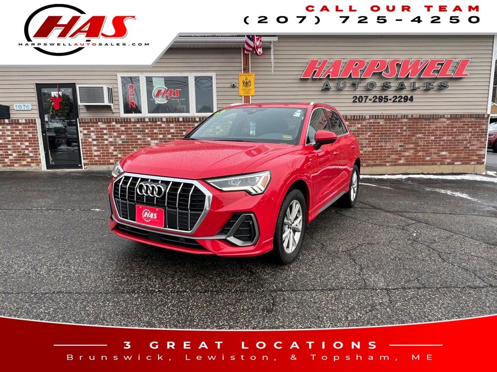 2022 Audi Q3 45 TFSI S Line Premium Plus quattro's photo