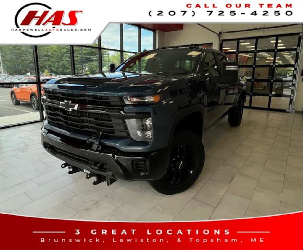 Used 2025 Chevrolet Silverado 2500HD Custom Truck