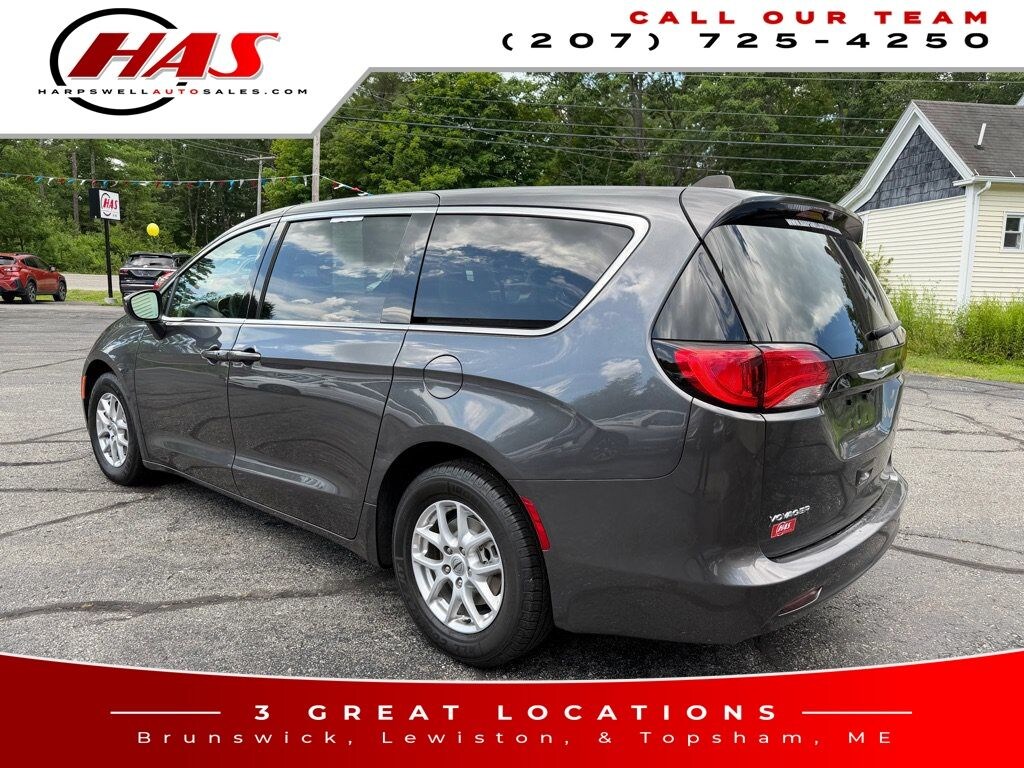 Used 2022 Chrysler Voyager LX Minivan/Van