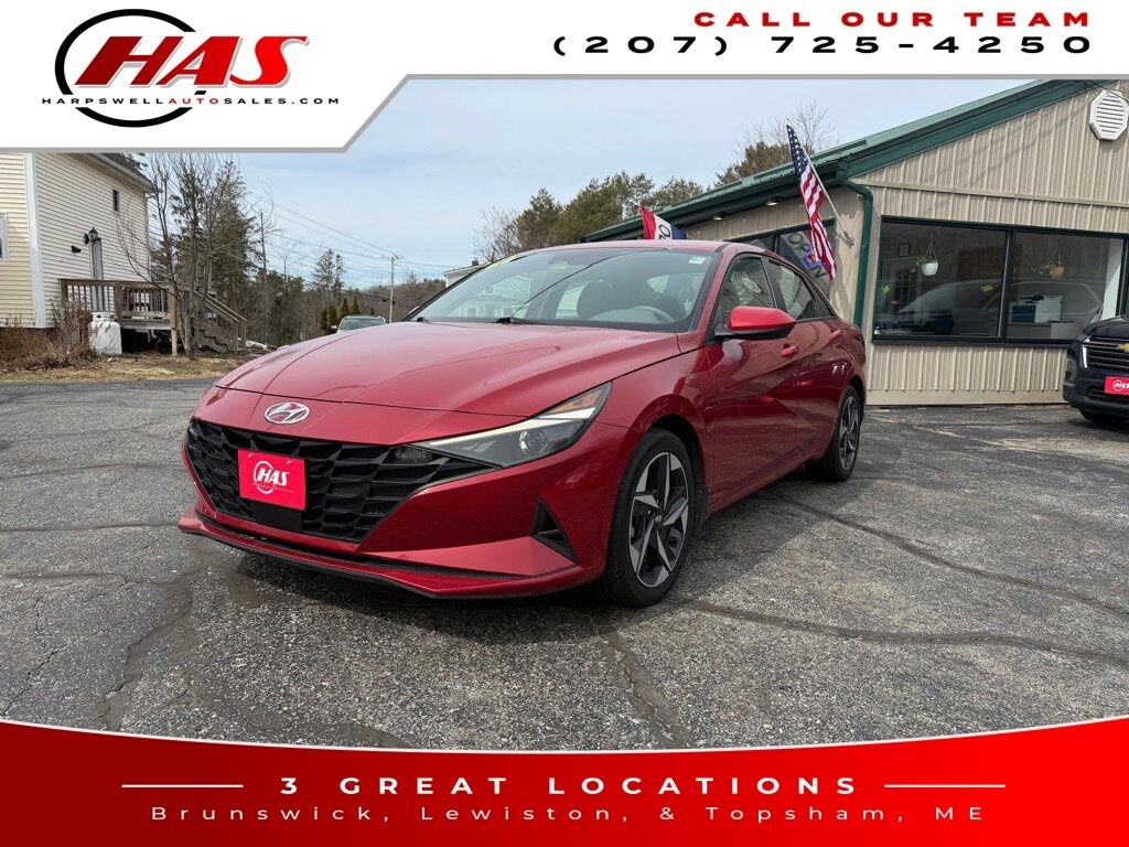 Used 2023 Hyundai Elantra SEL Sedan