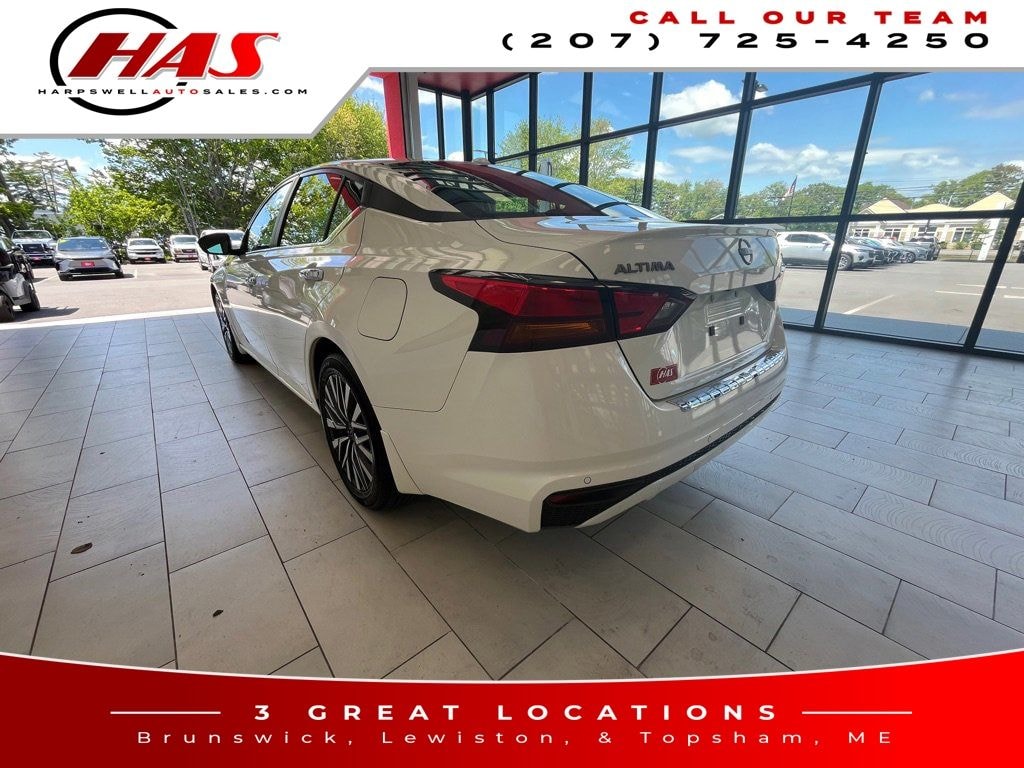 Used 2023 Nissan Altima 2.5 SV Sedan