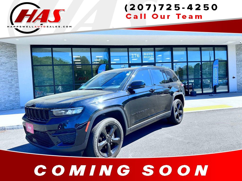 2023 Jeep Grand Cherokee Altitude 4x4's photo