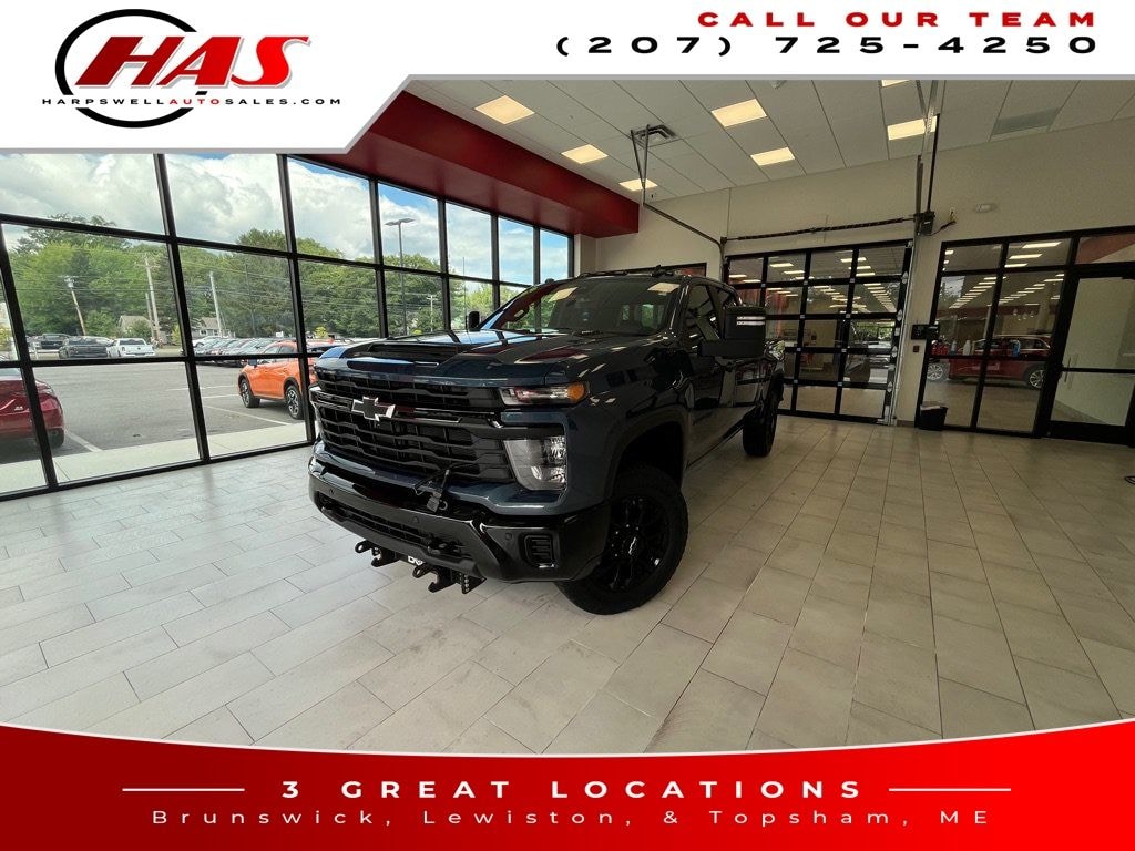 Used 2025 Chevrolet Silverado 2500HD Custom Truck