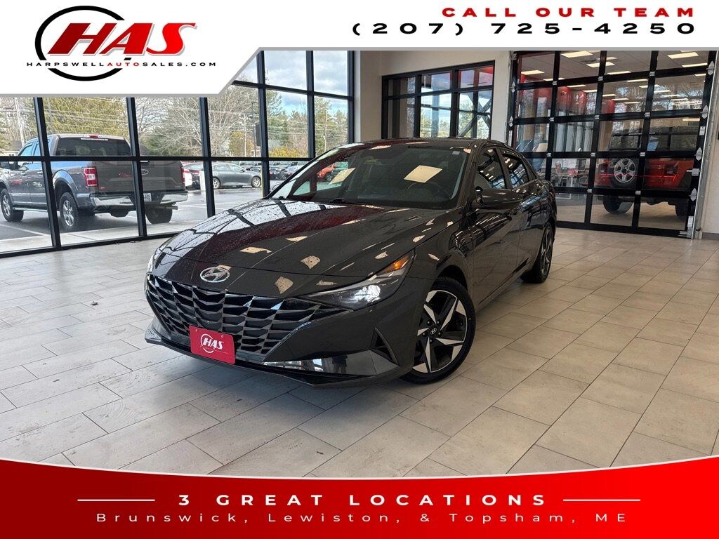 Used 2023 Hyundai Elantra Limited Sedan