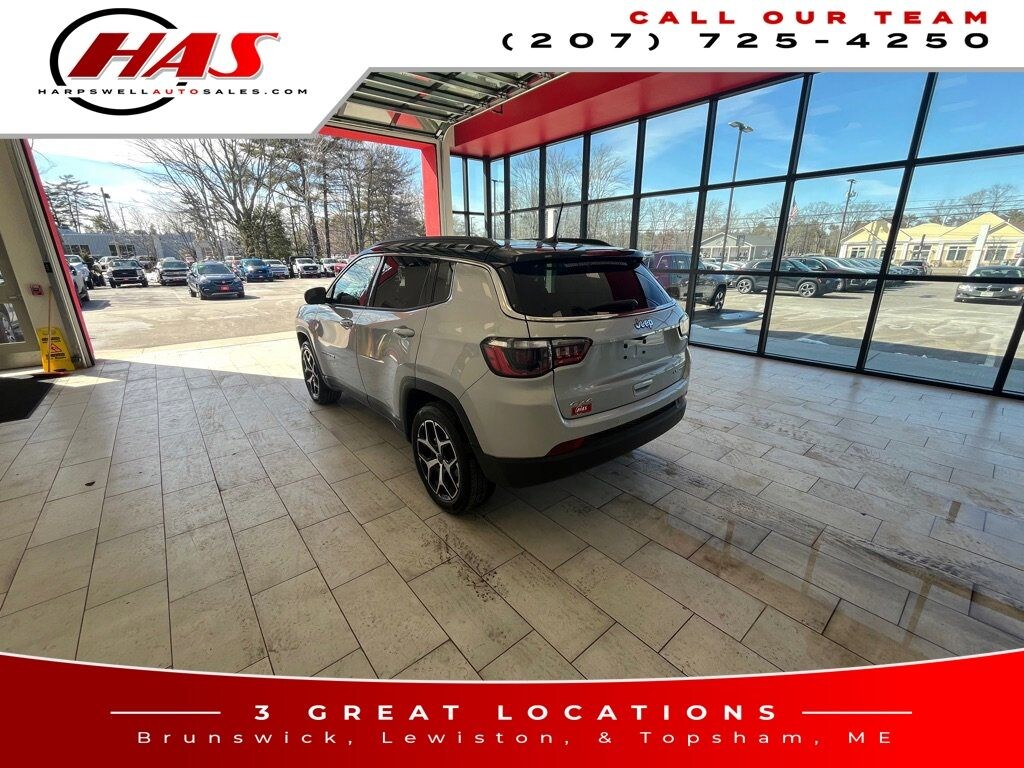 Used 2025 Jeep Compass Limited SUV