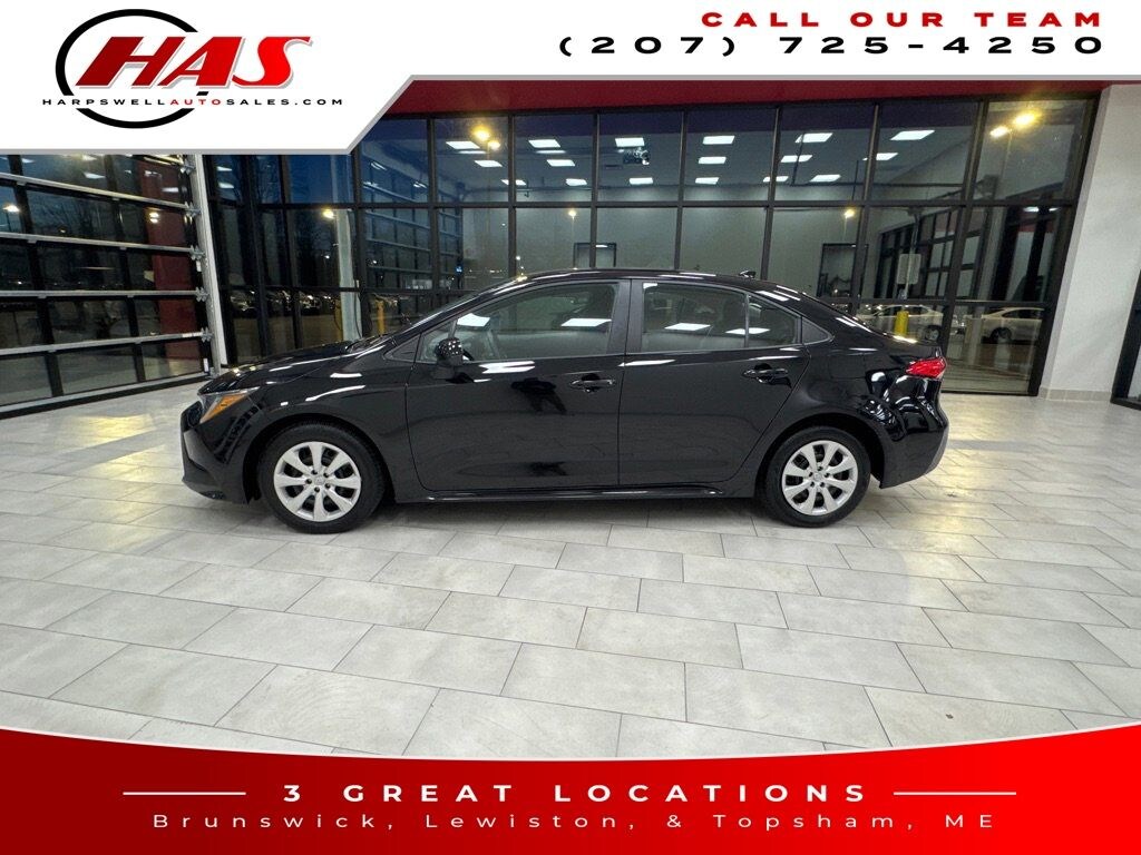 Used 2024 Toyota Corolla LE Sedan