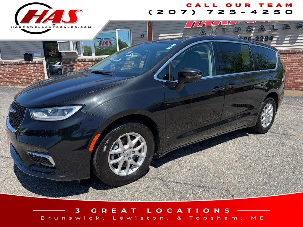 Used 2023 Chrysler Pacifica Touring L Minivan/Van