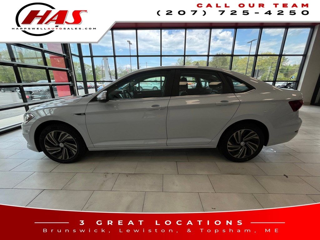 Used 2019 Volkswagen Jetta SEL Premium Sedan