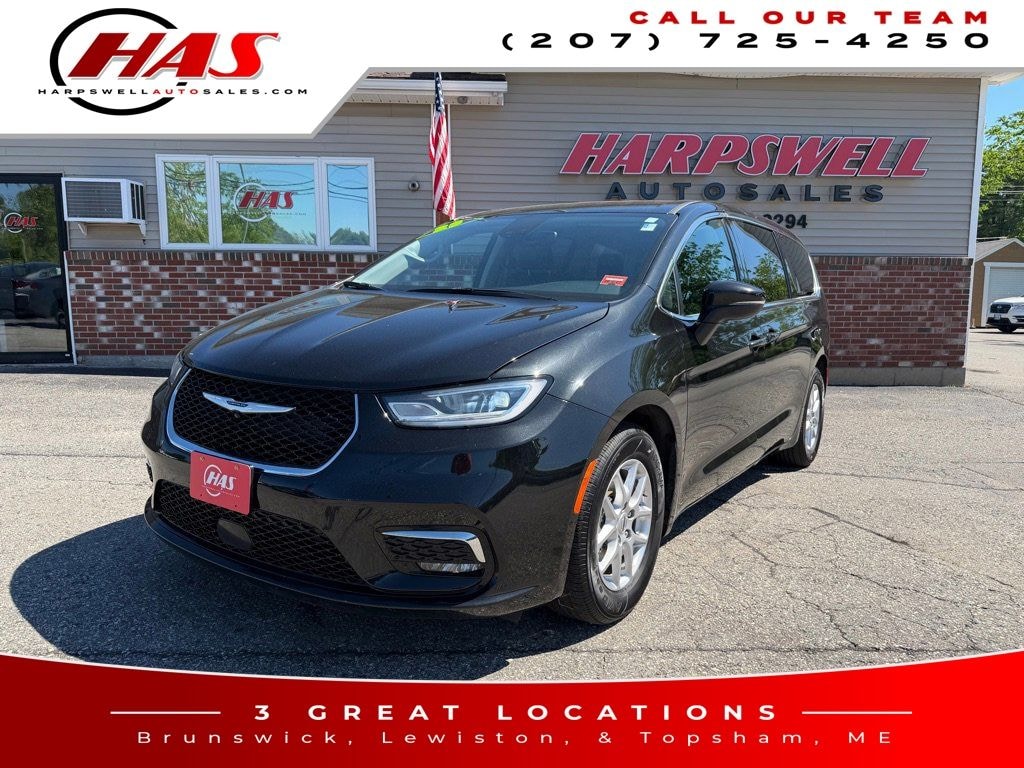 Used 2023 Chrysler Pacifica Touring L Minivan/Van