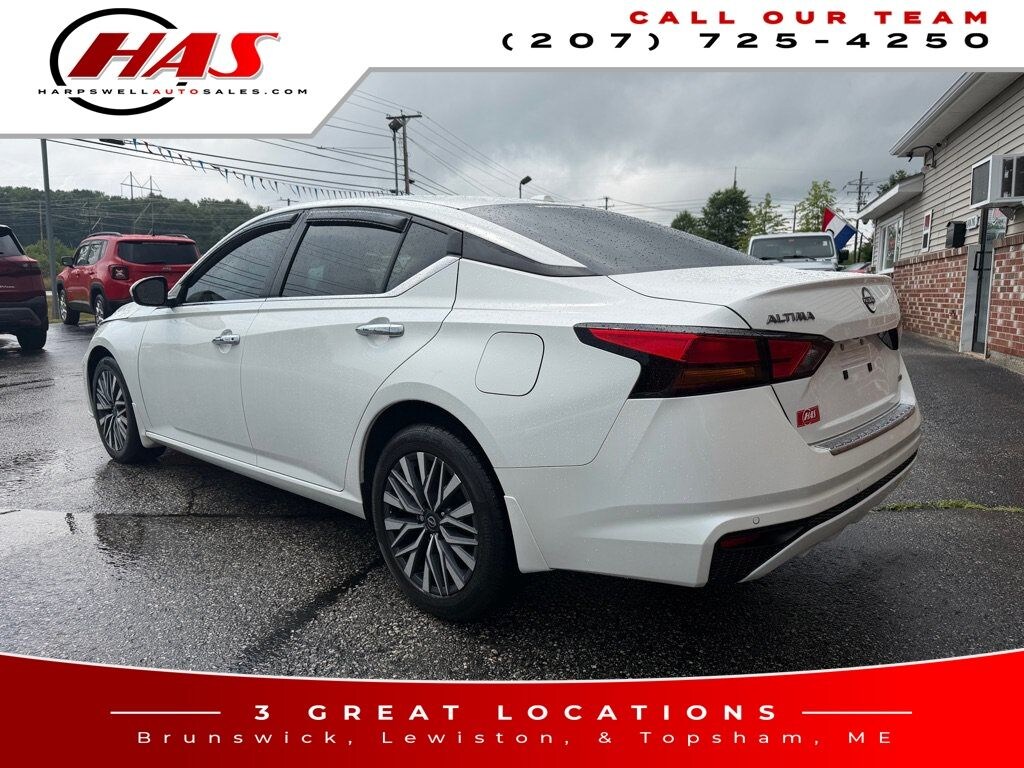 Used 2023 Nissan Altima 2.5 SV Sedan