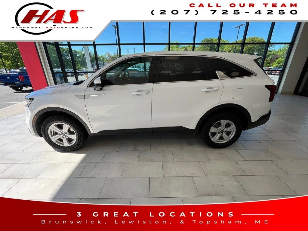 Used 2022 Kia Sorento LX SUV