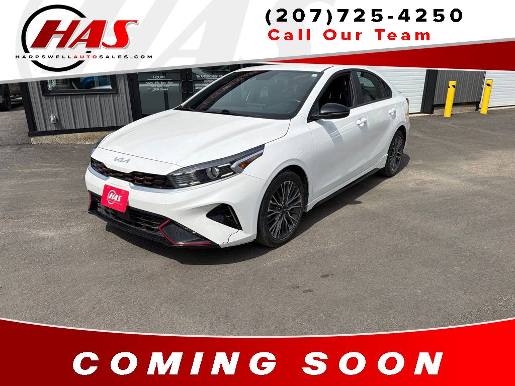 2023 Kia Forte GT-Line AT's photo