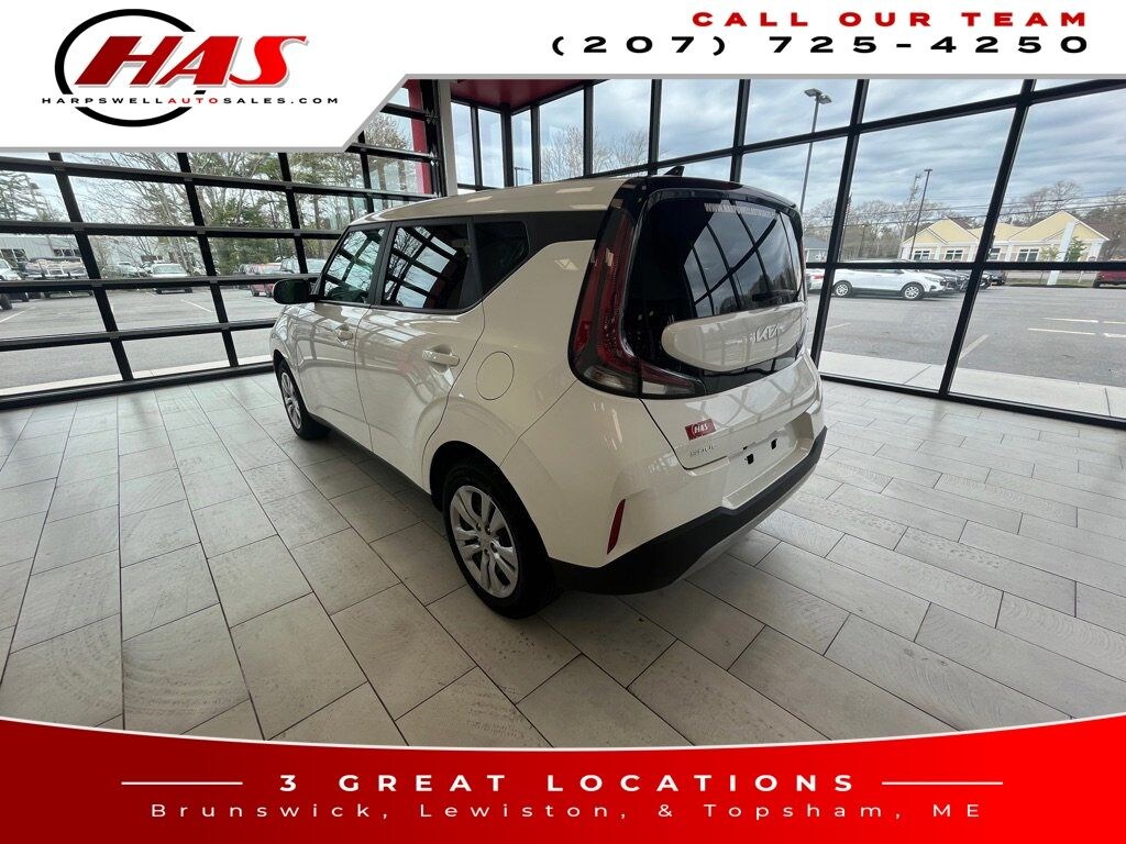 Used 2023 Kia Soul LX Hatchback