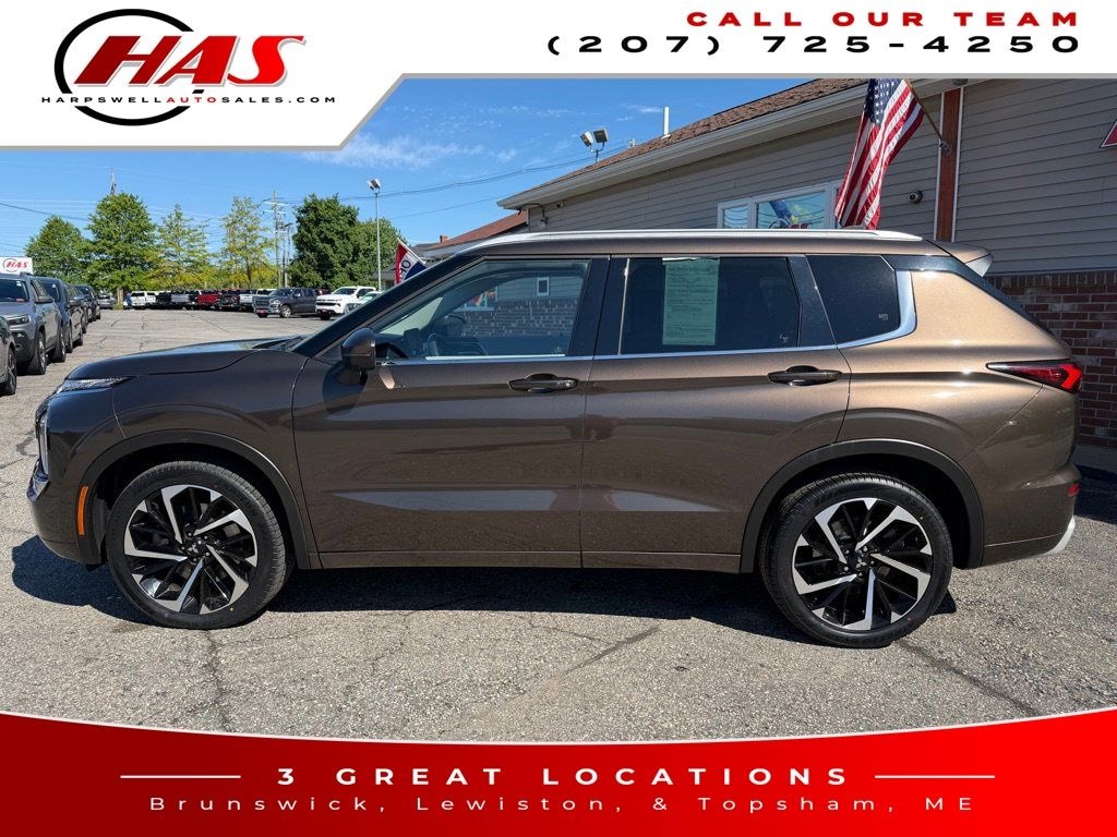 Used 2023 Mitsubishi Outlander SEL SUV