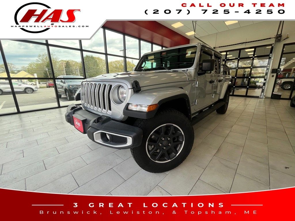 Used 2023 Jeep Gladiator Overland Truck