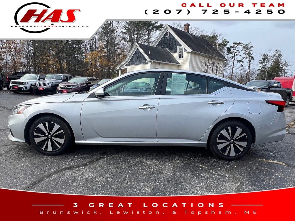 Used 2021 Nissan Altima 2.5 SV Sedan