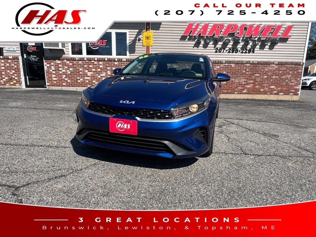 Used 2023 Kia Forte LXS Sedan