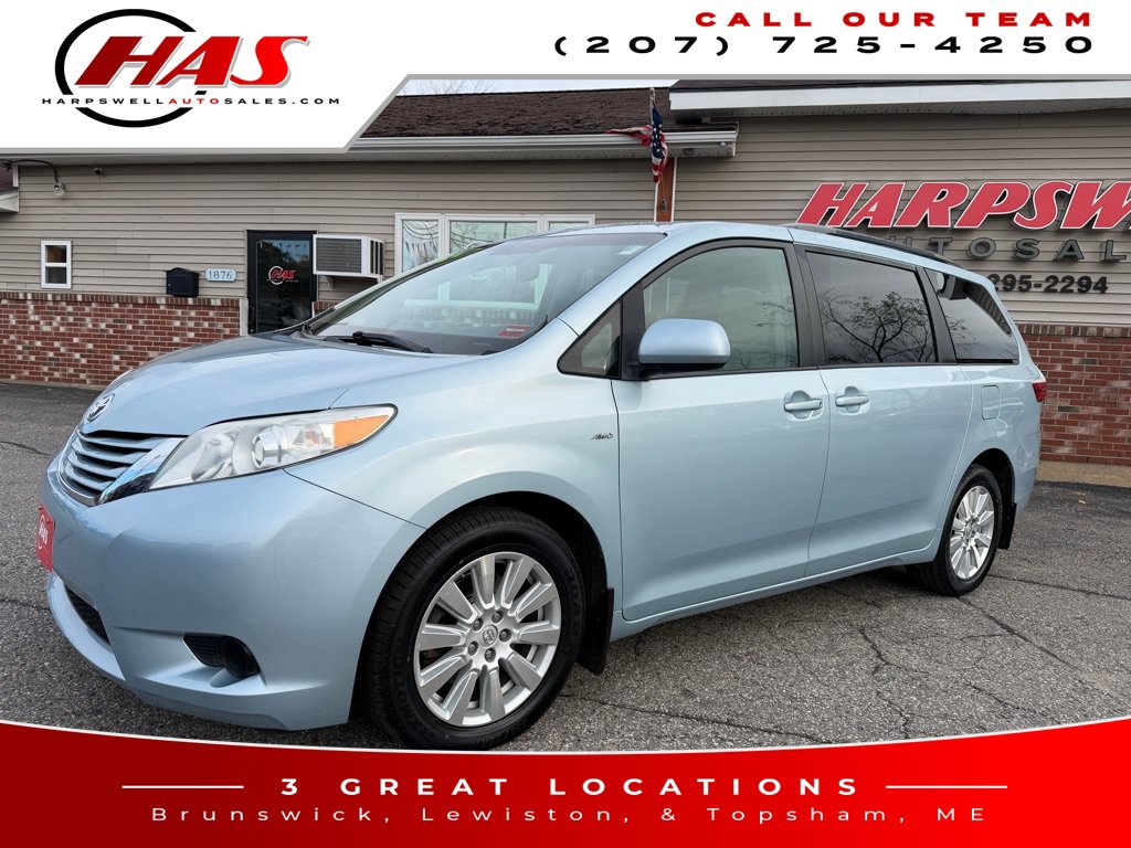 Used 2017 Toyota Sienna LE Minivan/Van